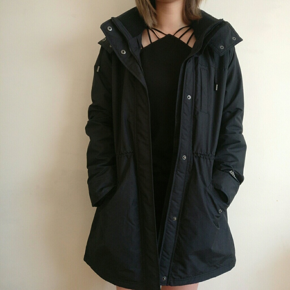 Midi Windbreaker Jacket